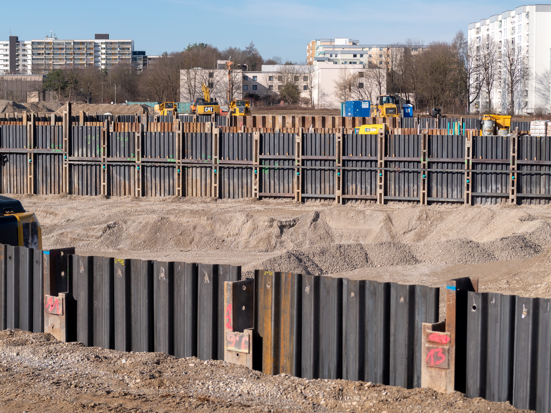 23.02.2019 - Kanalarbeiten in der Alexisstraße, vor der Baustelle Alexisquartier